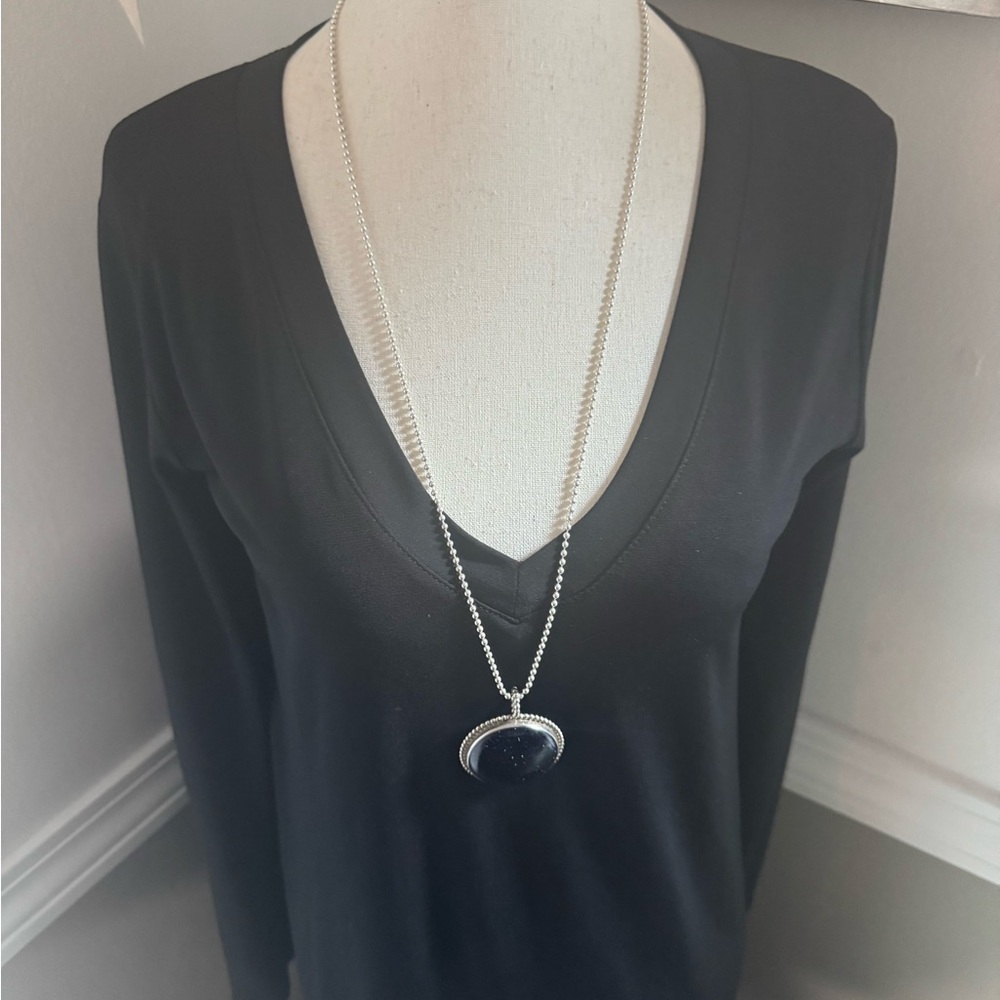 Veronica M ❤️ Black V-Neck Dress